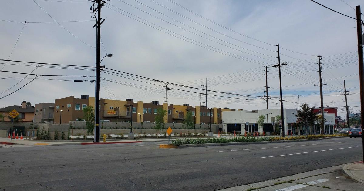 Townhomes and Retail Completed in Hawthorne Urbanize LA